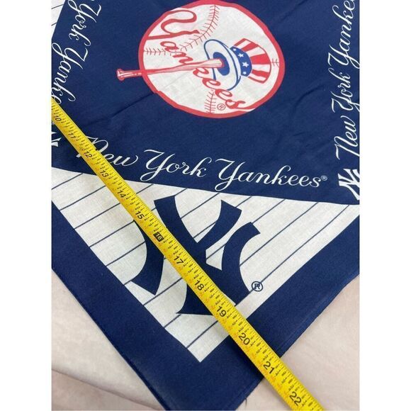 Vintage NY Yankees Bandanna Baseball - Picture 5 of 7